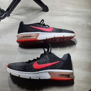 Nike Air Max Sequent 2 Size 6.5y